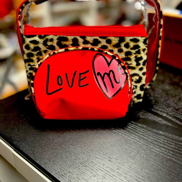 ❤️ LOVE ME - COSMETICS BAG SET - Picture 2 of 2